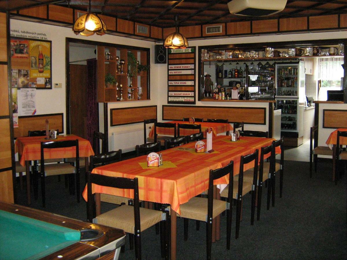 Penzion Albina - Restaurace Vysoké nad Jizerou Екстериор снимка